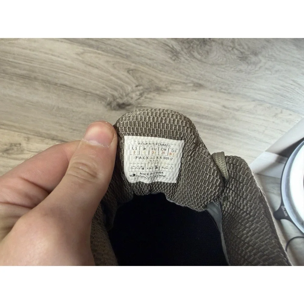 The North Face VECTIV Exploris Futurelight Women's 8 Gray Orange‎ Hiking Shoes